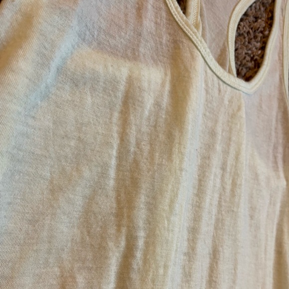 Lightweight Favorite Tank - Picture 3 of 8